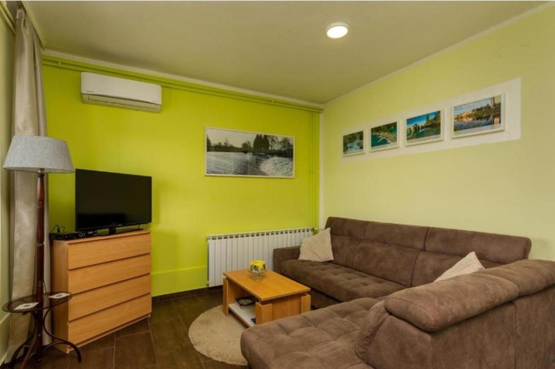 Apartment 카를로바츠 외부 사진